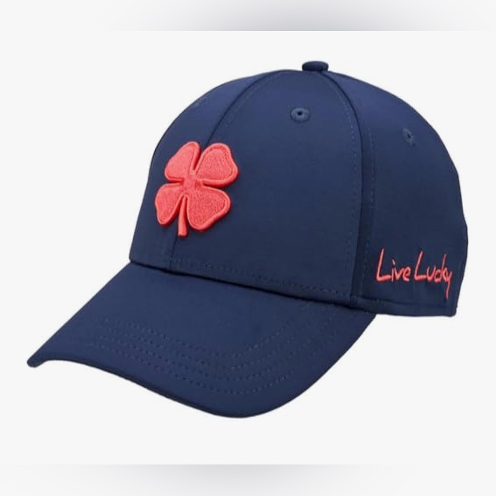 Black Clover New Live Lucky Premium Clover Navy Fitted S/M Golf Hat. NWOT
